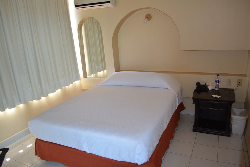 Hotel Del Parque Ciudad del Carmen Eksteriør bilde